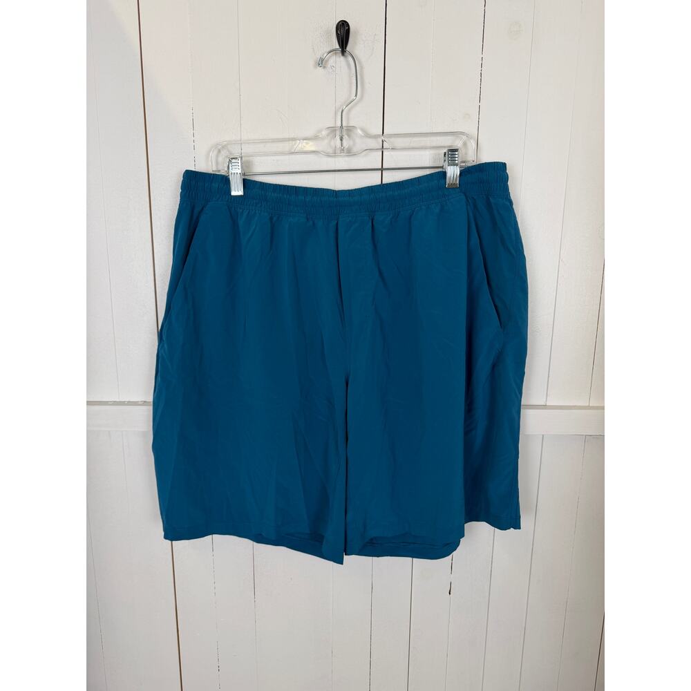 Lululemon Men’s Blue Athletic Shorts 2XL Polyester